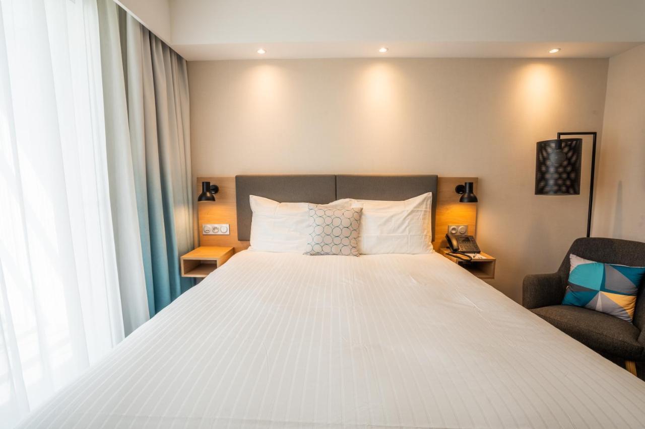Holiday Inn - Bordeaux-Merignac By Ihg Bagian luar foto